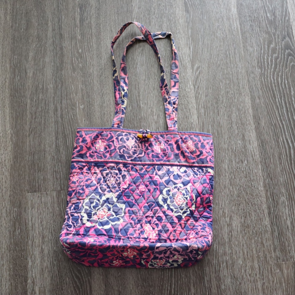 Vera Bradley Tote | Retired Pattern | Katalina Pink